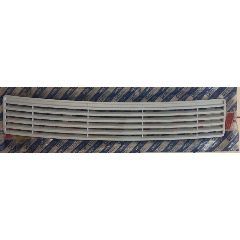 rear grid in the front bonnet Integrale