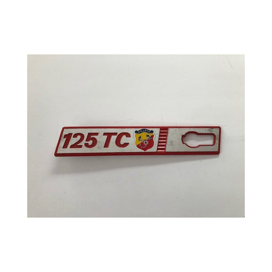 125TC Abarth badge left
