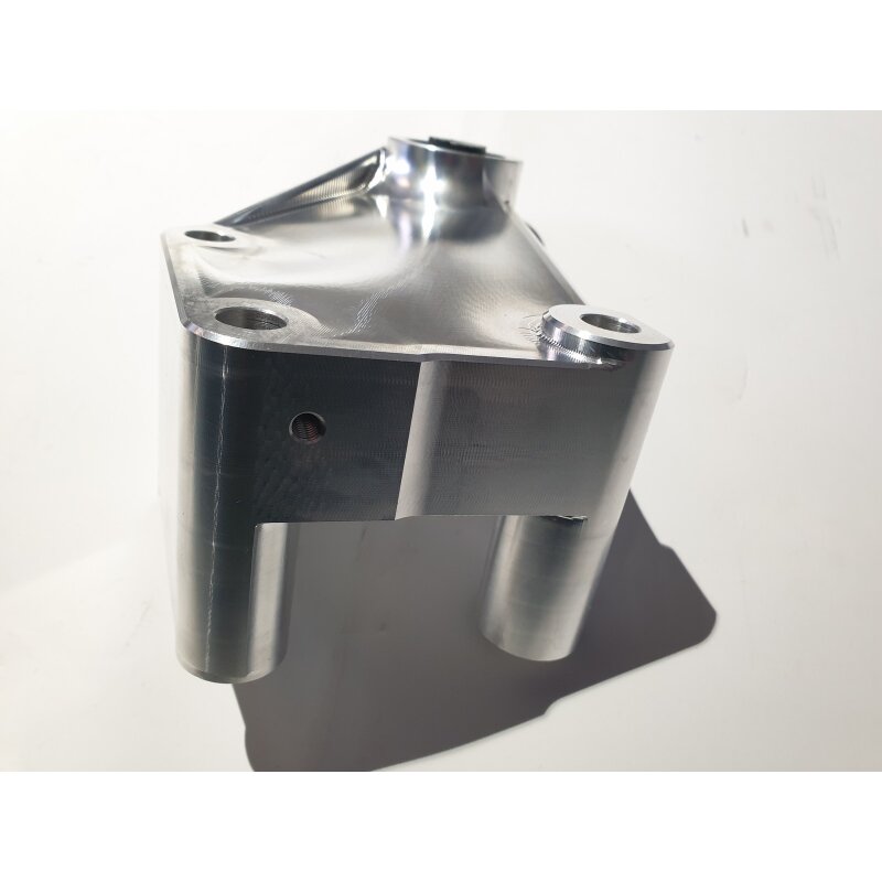 Aluminum engine mount reinforced top right side 16V engine