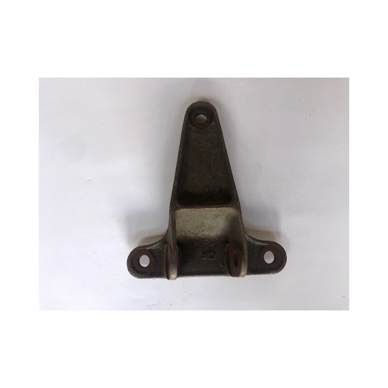 Front left Support for track control arm CSA