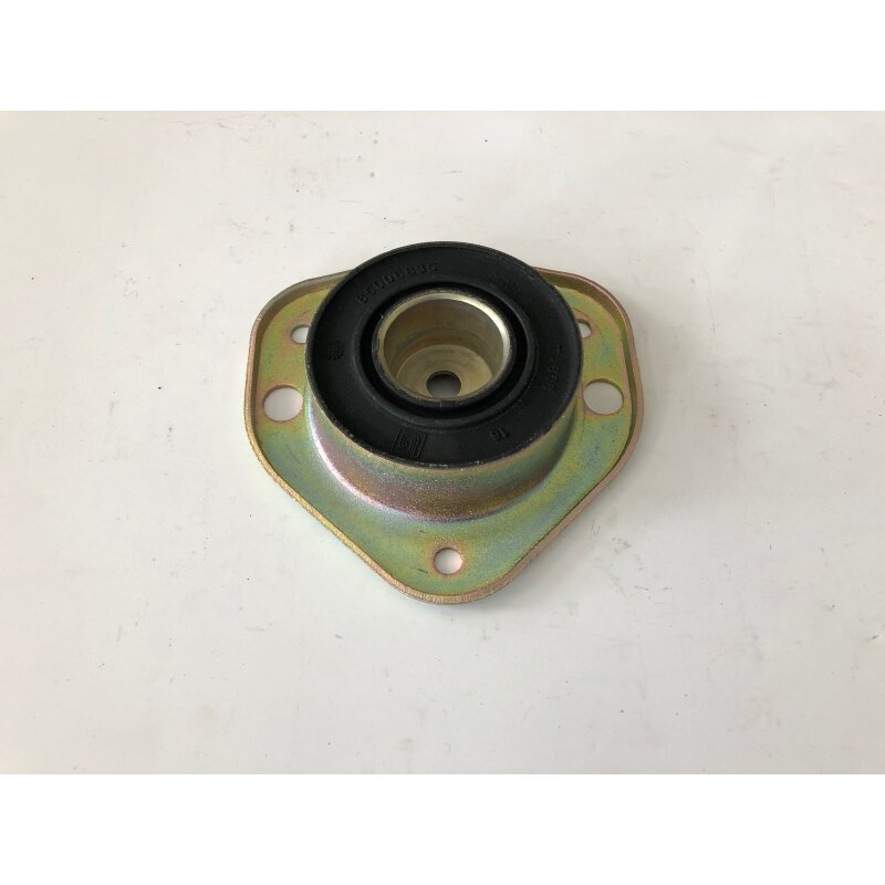 Strut top mount