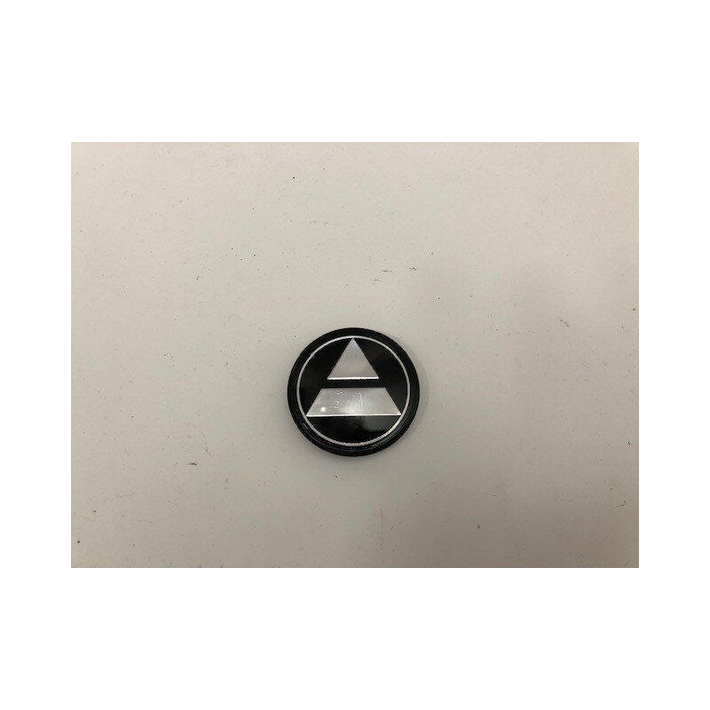 Wheel cap