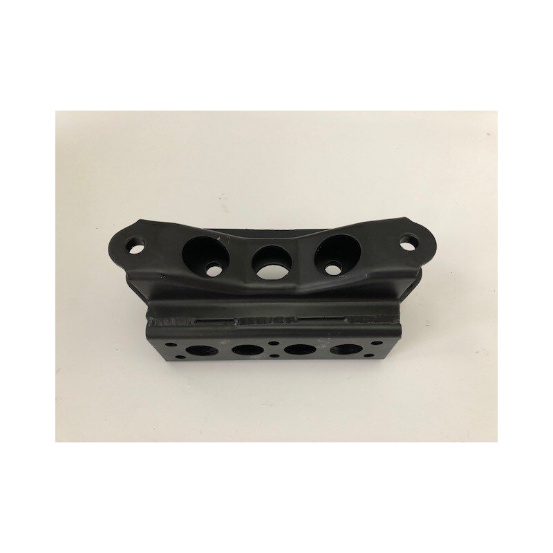 Rear control arm support Gr.4