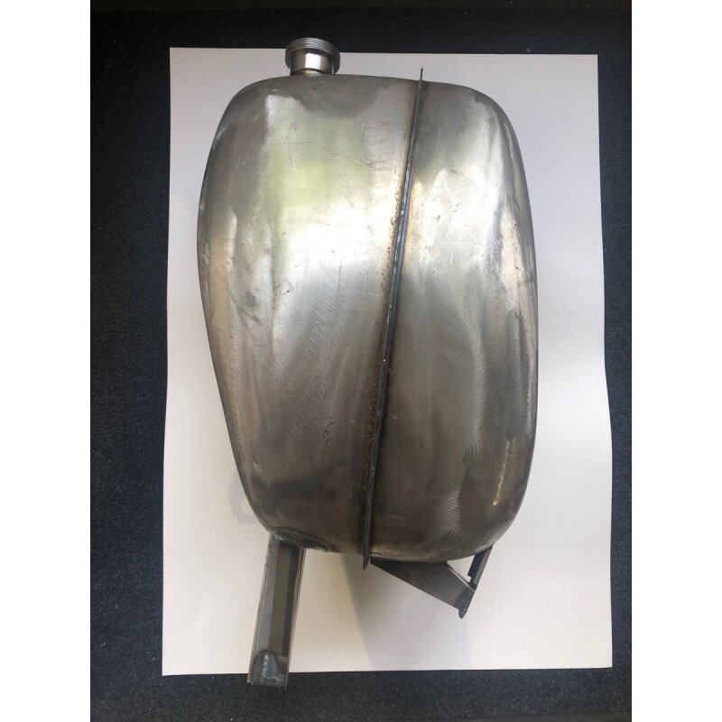 Pair of Fuel tanks