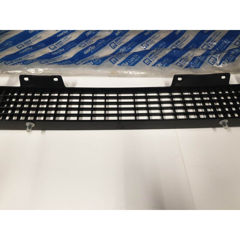 Radiator grill Fiat coupe until 1996