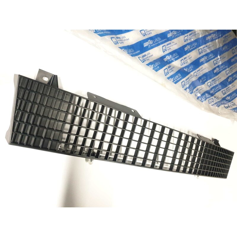 Radiator grill Fiat coupe until 1996