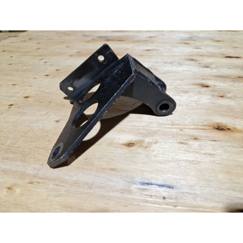 Alternator support Stratos