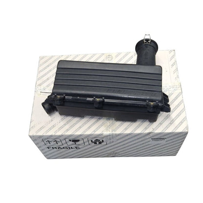 Air filter box, original Fiat Punto GT 1.4 16V Turbo.