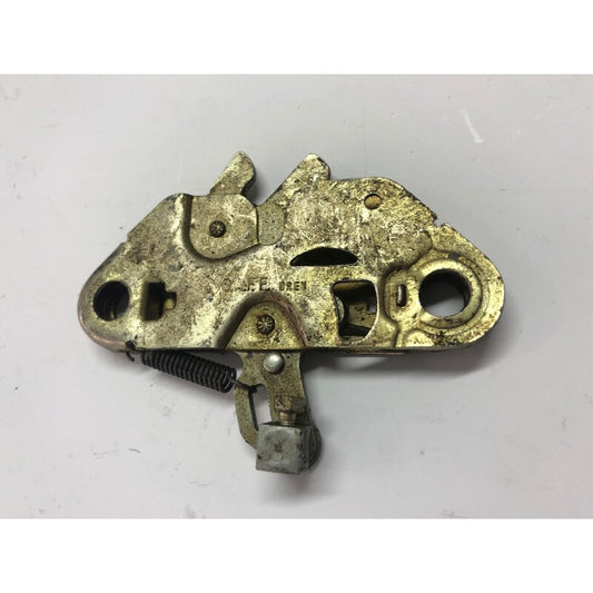 Rear inner engine bonnet lock