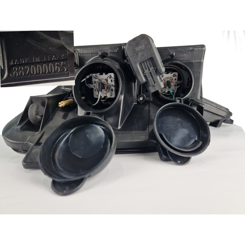 Fiat Coupe headlights right side