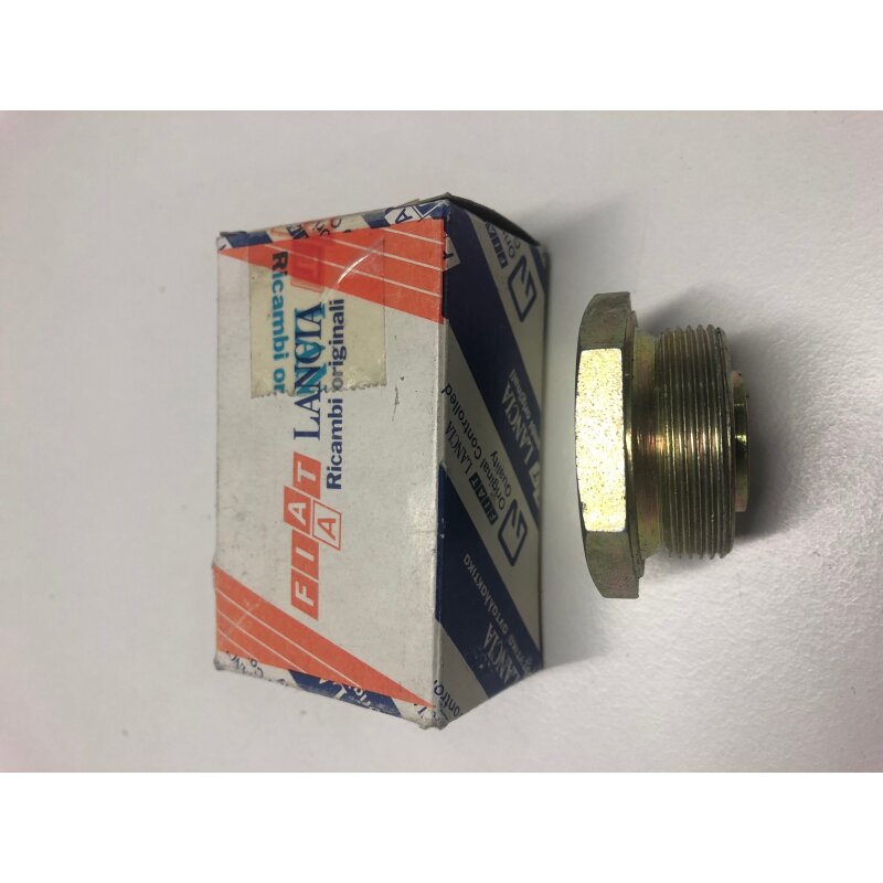 Srew oilfilter flange