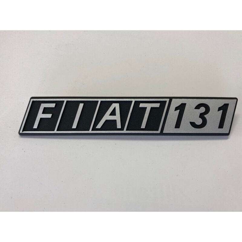 Badge "Fiat 131"