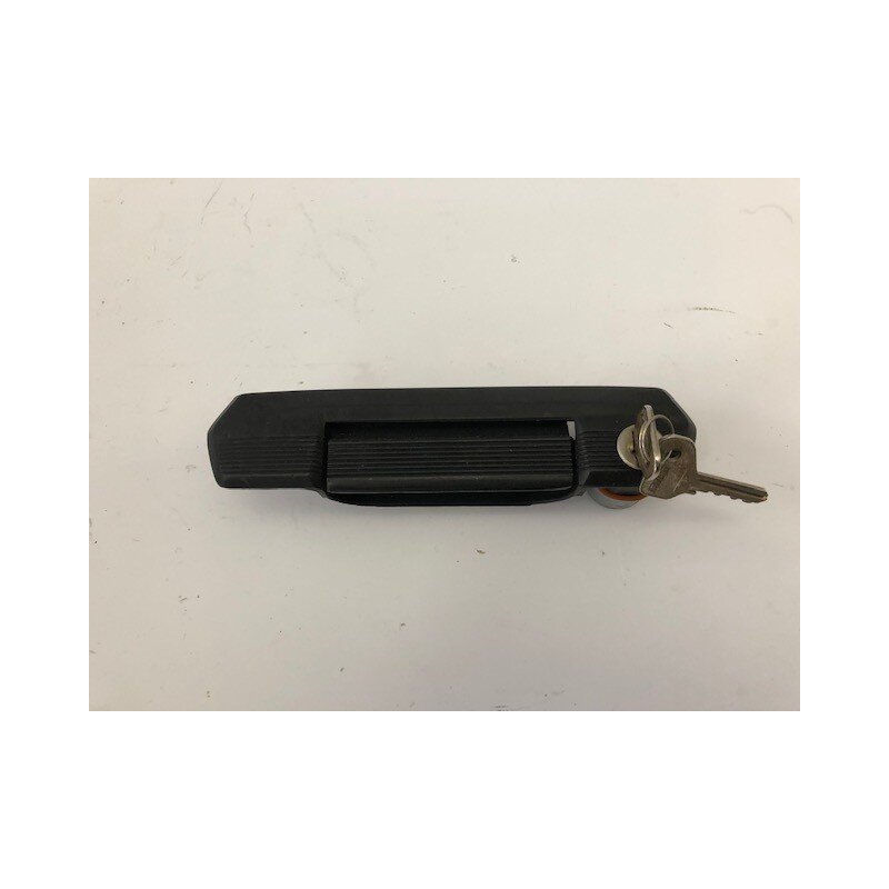 Outer door handle right