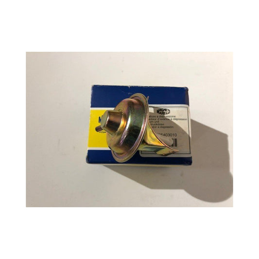 Vacuum box