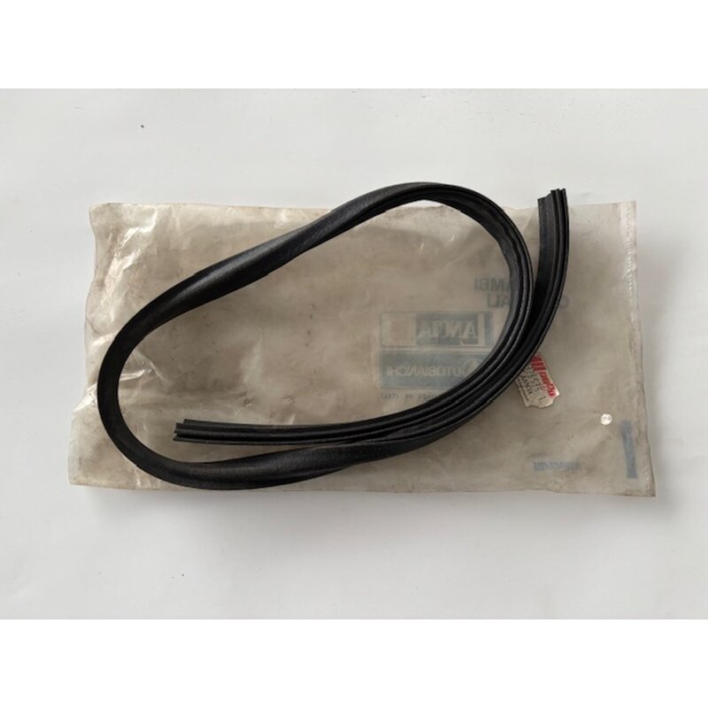 Soft Top front weather strip