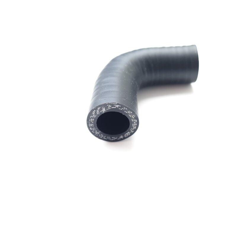 Waterhose from thermostat to the water rail