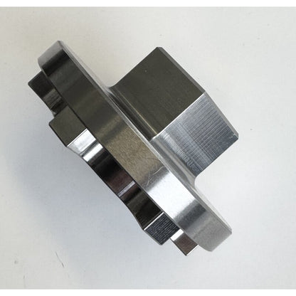 Special tool for the front and rear wheel bearing nut