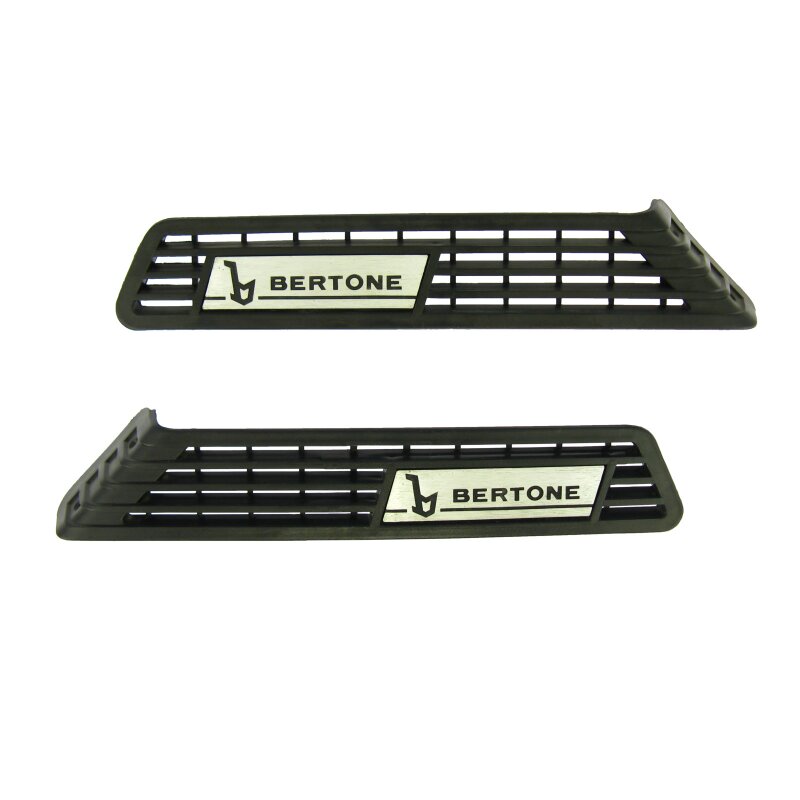 Grill set rear fender