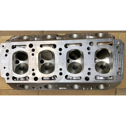 Cylinder head 8 Valve cat version with valves.